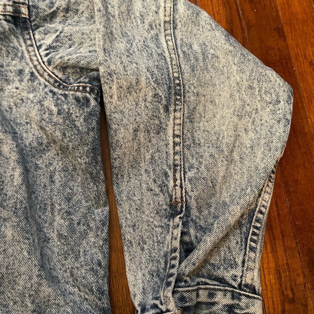 Levi’s VTG Acid Wash Denim Jacket - Picture 4 of 13